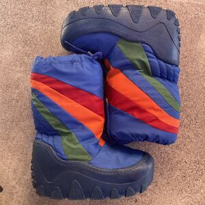 Vintage Snow Boots Womens 6-7 Blue Colorblock Retro 80s Winter Apres Style Fun